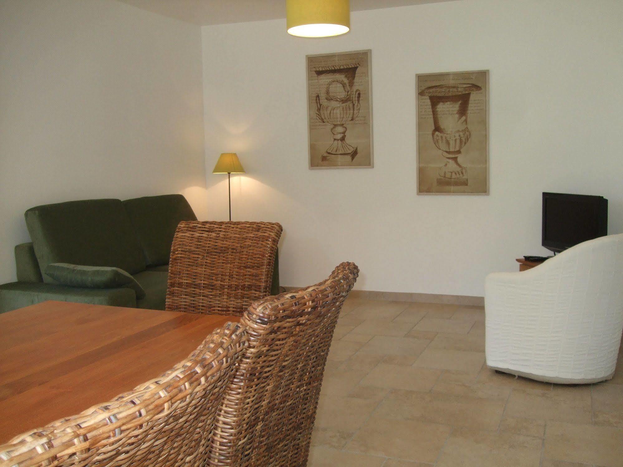 Villa Verdi Montauroux Bagian luar foto